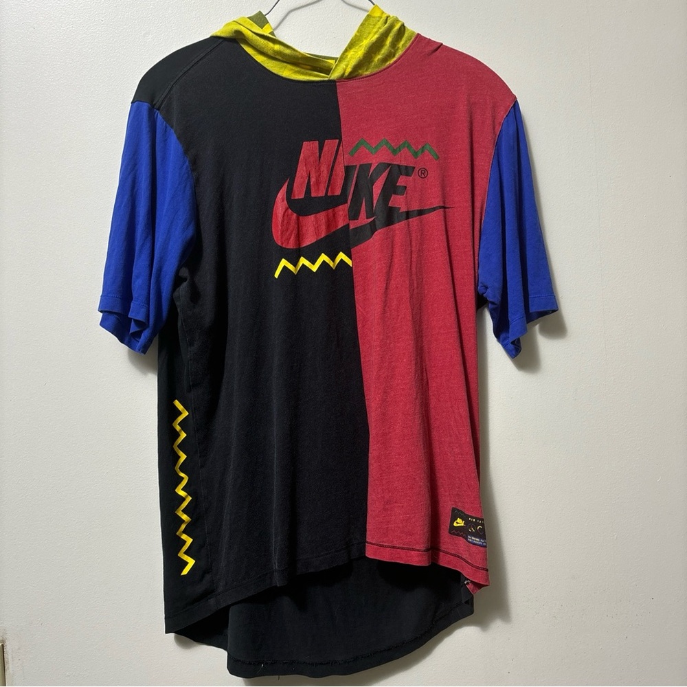 Vintage Nike Colorblock T-Shirt with Hood